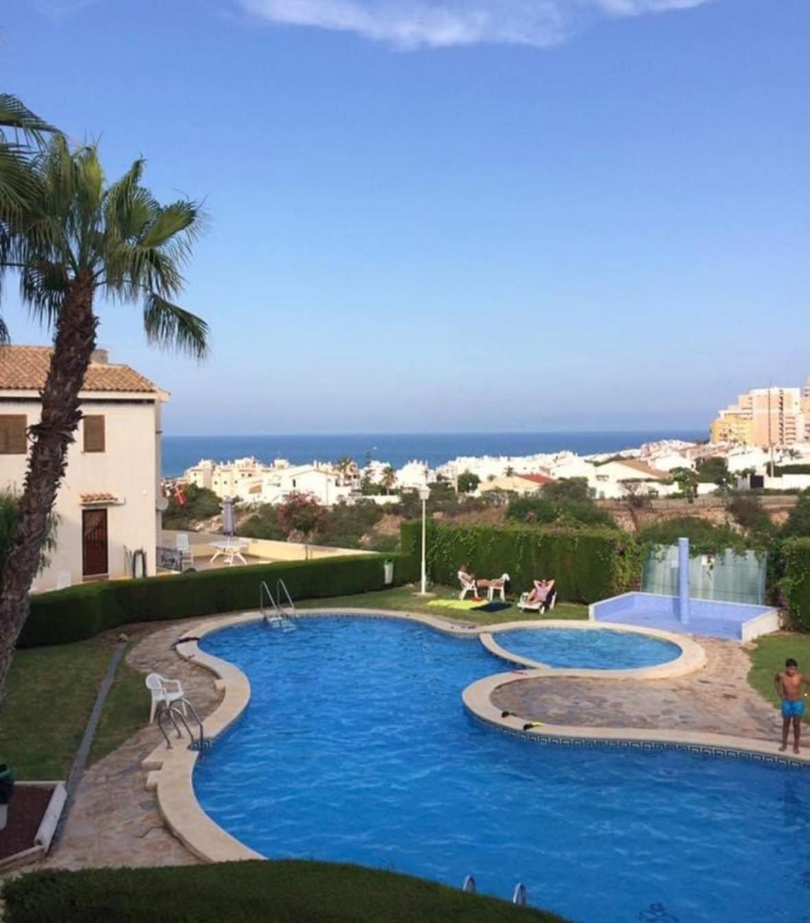 Rising Sun Bungalow Torrevieja Dış mekan fotoğraf